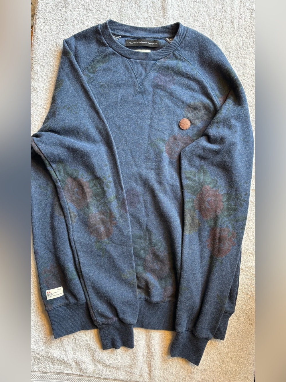 Marshall Artist Women's Navy Floral-Print Crewneck Sweatshirt with Patch Detail